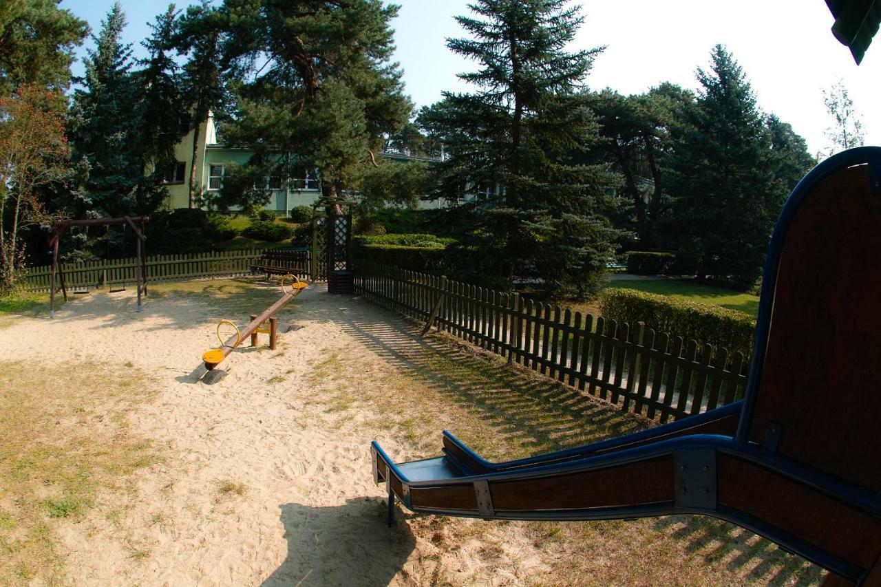 Lesny Osrodek Szkoleniowy W Puszczykowie Puszczykowo Luaran gambar